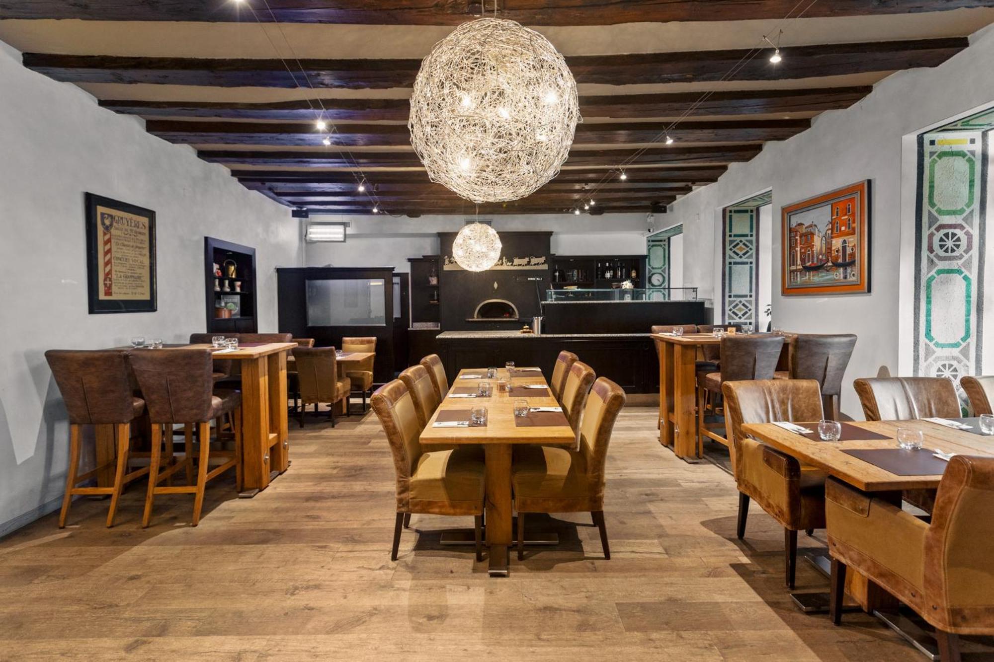 格吕耶尔 Le Saint Georges酒店 外观 照片